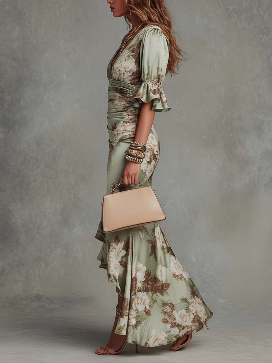 Lucía | Vestido largo elegante de satén verde con escote en V