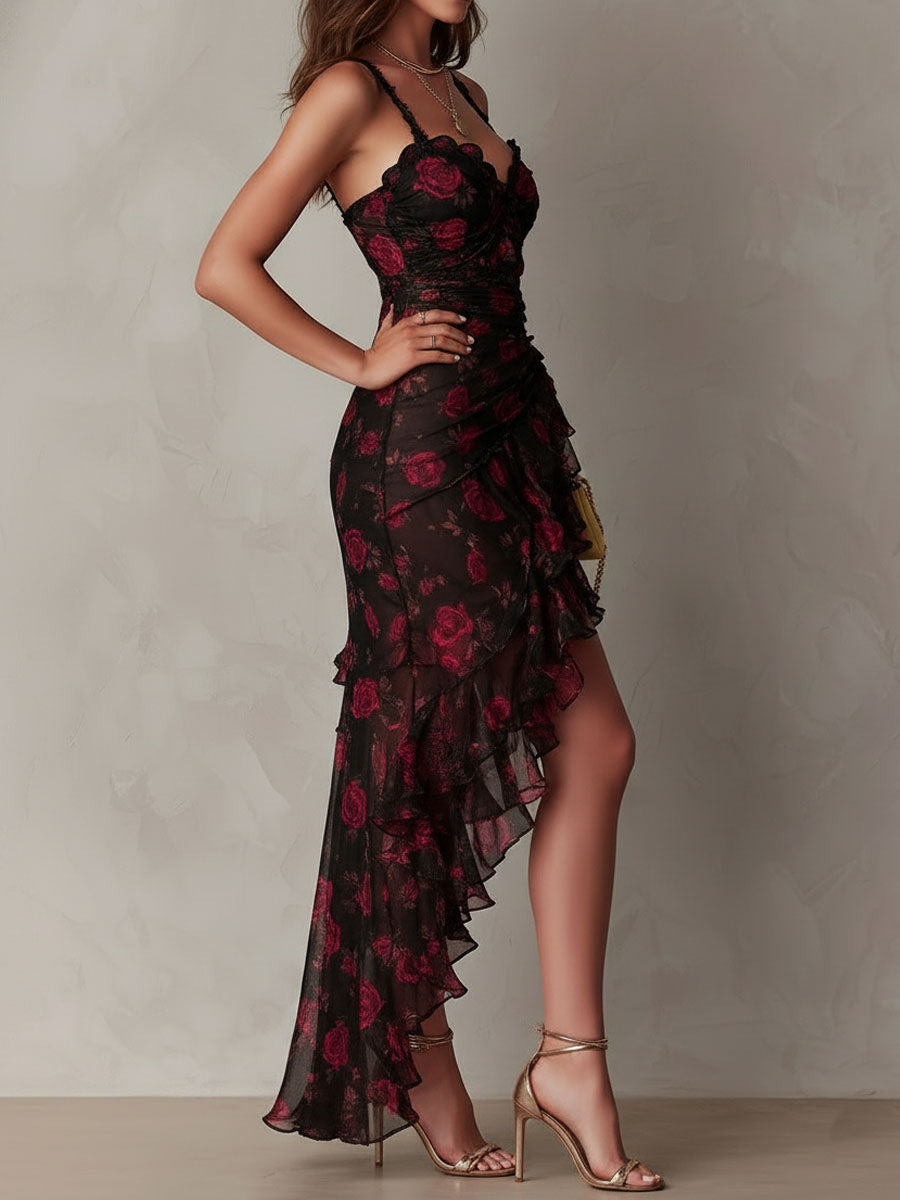Ana| Vestido corto drapeado con estampado floral en negro y rojo y bajo con volantes