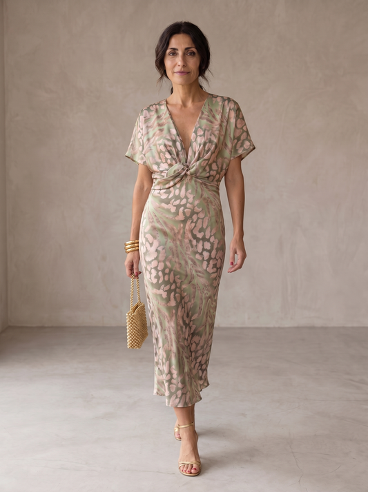 Valeria | Vestido Elegante de Tejido Ligero y Fluido